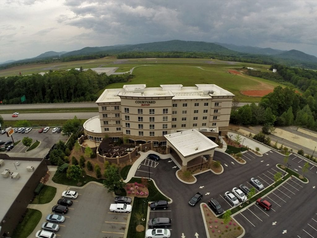 Commercial roof replacement on Courtyard Marriott hotel