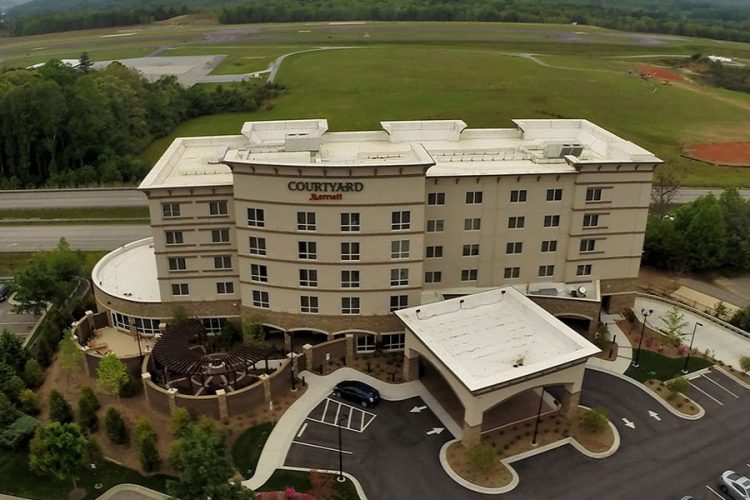 Commercial roof on a Courtyard Marriot